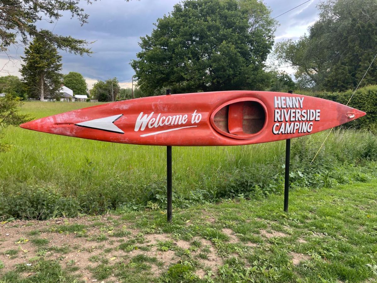Henny Riverside Glamping Sudbury  Esterno foto