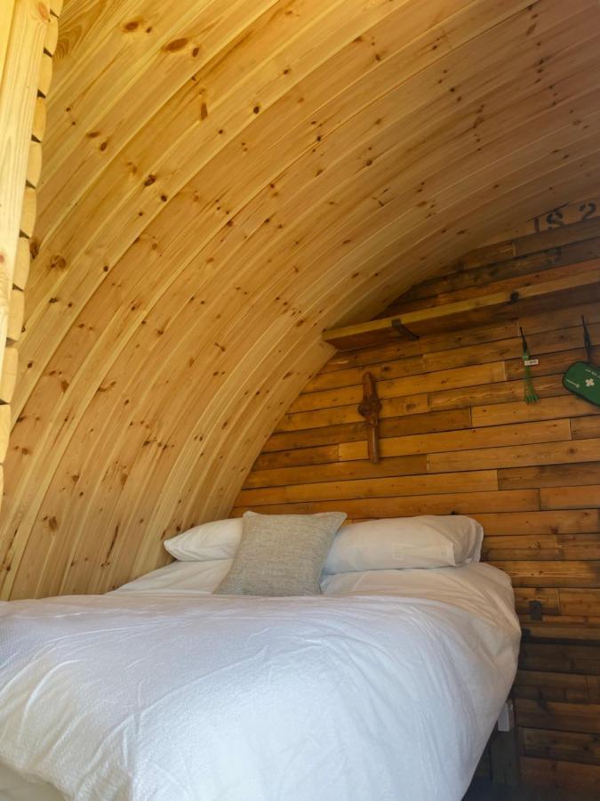Henny Riverside Glamping Sudbury  Esterno foto
